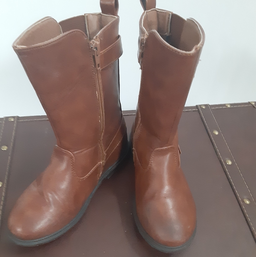 Brown calf boots!